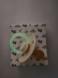 Momslifeline Dreamtime Gourd-Shaped Silicone Pacifier 